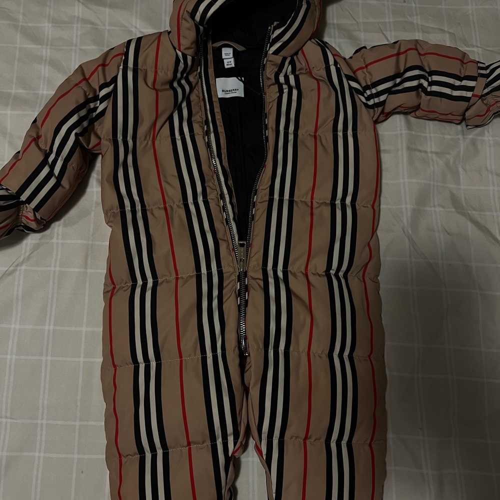 Baby Burberry snowsuit (unisex) gently worn size 12 months
